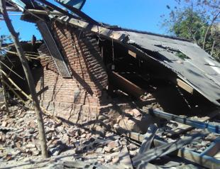 Multiple quakes rock Indonesia’s Lombok island, 10 dead