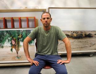 Migrants unseen in Israeli photographers exhibition