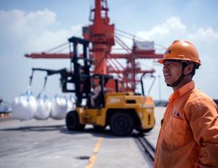 US-China trade war hits $100 billion in goods