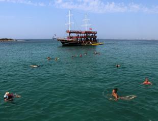 Turkey sees 25 percent rise in foreign visitors in first seven months of year: Tourism ministry