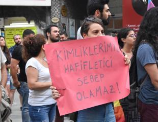 Group protests transgender killing in Turkey’s İzmir