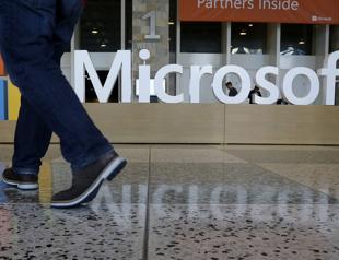 Microsoft requires US suppliers to offer parental leave