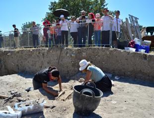 There could be surprising findings in Troy: Excavation head
