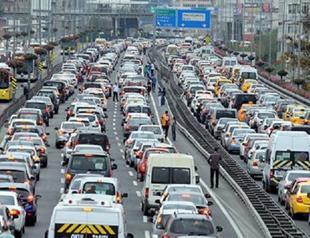 15 people killed in two separate road accidents in Turkey