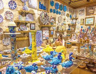 Tile artist’s dream comes true in Cappadocia