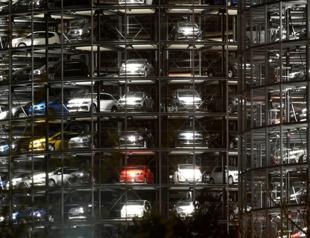 VW investors seek $11 bln damages over dieselgate scandal