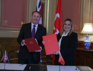 Turkey, UK agree on enhancing economic, commercial ties