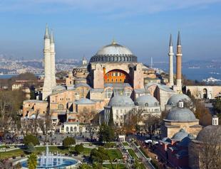 Demand for Hagia Sophia to be opened for prayer ‘inadmissible,’ says top court
