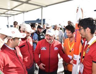 Technology Minister Varank attends rocket competition in Turkey’s Aksaray
