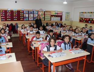 Students head back to school