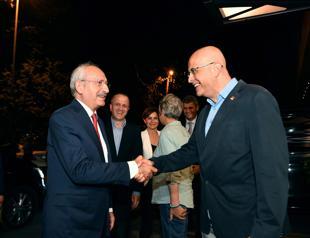 Main opposition CHP lawmaker Berberoğlu speaks after release from prison