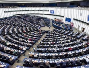 EU lawmakers agree to cancel pre-accession funds for Turkey