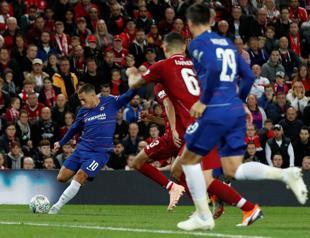 Super sub Hazard dumps Liverpool out of League Cup