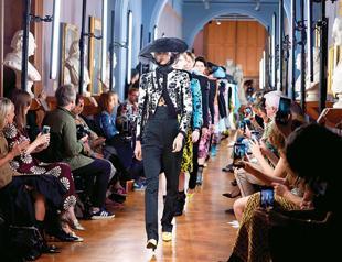 ‘Slaves to debt’ fashion models speak out about catwalk misery