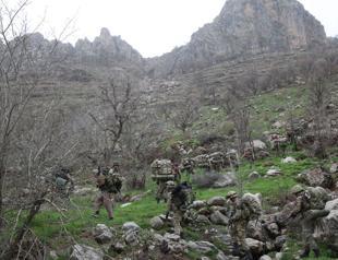 One Turkish soldier killed, four injured in N Iraq