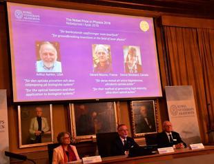 Laser scientists win Nobel physics prize for tools made of light