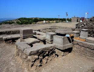 Ancient family grave discovered in Çanakkale