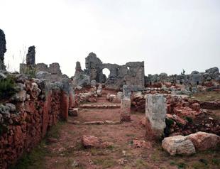 Ancient city Lyrboton Kome discovered under wild plants in Antalya