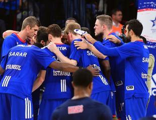 Turkish Airlines Euroleague opens with Anadolu Efes win