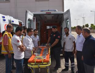 Turkish health staffers train Syrian volunteers