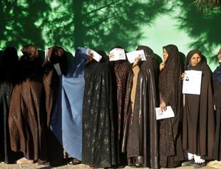 Dozens of casualties as multiple blasts rock Kabul polling centres amid Afghan elections