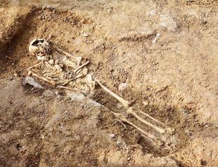 Intact skeleton found in Haydarpaşa train station excavations