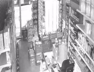 ‘Coin thief’ puzzles locals in Turkey’s east