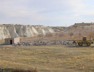 Authorities begin demolishing illegal structures in Turkeys Cappadocia
