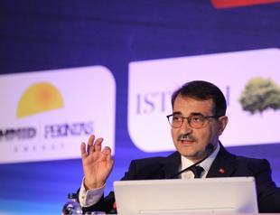 Turkey granted 25 percent waiver on U.S. Iran oil sanctions: minister