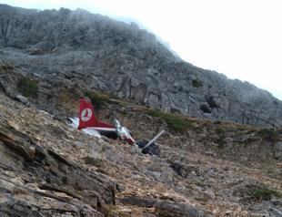 2 victims of training plane crash found in Turkey’s Aydın