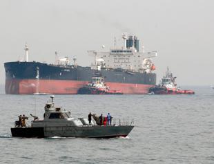 US sanctions firms in Iran, Russia for shipping oil to Syria