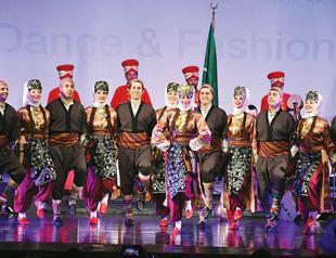 Turkish culture displayed in Thailand via music, dance and fashion show
