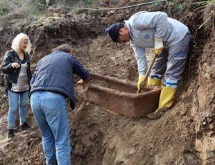 Late Roman tomb found after landslide in Turkey’s Bodrum