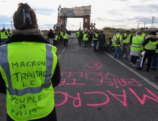 France U-turn after fuel tax rise protests