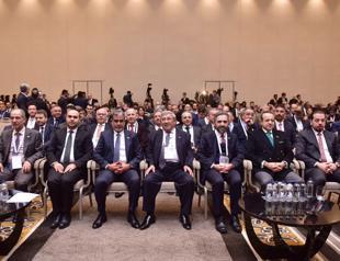 Istanbul summit hosts 1,500 business meetings