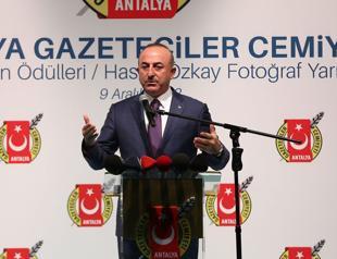 Turkish FM criticizes EU, press on France protests