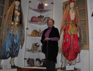 Collector of Ottoman items runs museum, helps strays