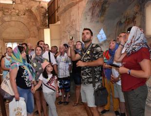 Turkey aims to draw 50 million visitors yearly with help of faith tourism