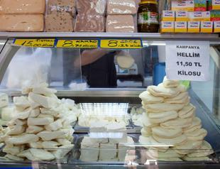 Greek Cypriot opposition slams gov’t over ‘halloumi fiasco’