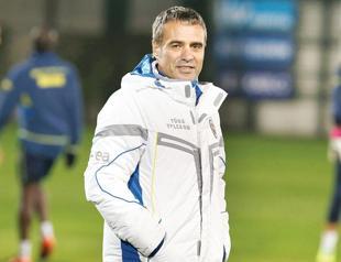 Fenerbahçe signs coach Ersun Yanal