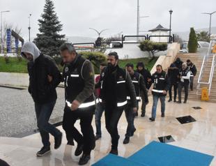 Turkey remands in custody 118 soldiers over suspected FETÖ links