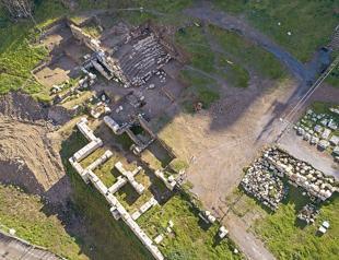 Ancient theater being unearthed in İzmir
