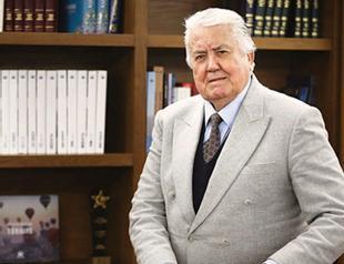 Veysel Donbaz, interpreter of dead languages