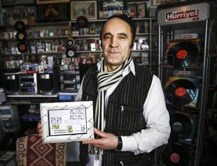 Cassette tape seller resists new technology in tiny Ankara shop