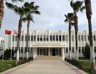 Northern Cyprus slams Greek side for deporting tourists