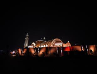 Egypt opens Middle Easts biggest cathedral near Cairo