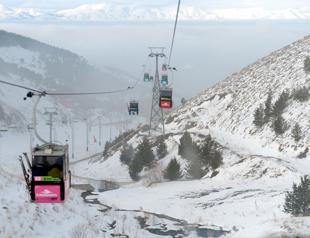 Erzurum’s winter wonderland Palandöken teems with visitors