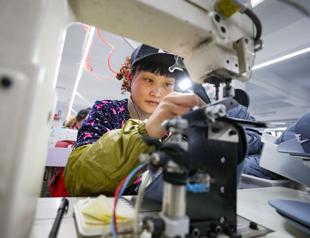 China signals more stimulus as economic slowdown deepens