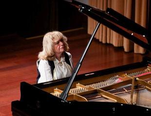 Pianist İdil Biret to perform in support of Ayvalık Int’l Music Academy