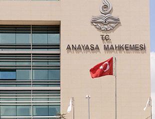 Turkish teacher wins freedom-of-expression appeal